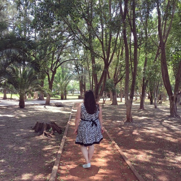 R&K Originals Dress - Picture 3 of 4